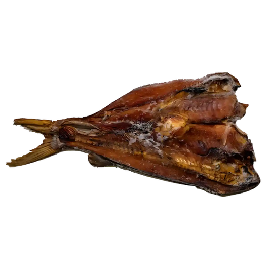 Machoiron fumé - Porc Délicat, poisson entier fumé naturellement, texture tendre et arôme intense, idéal pour plats traditionnels.