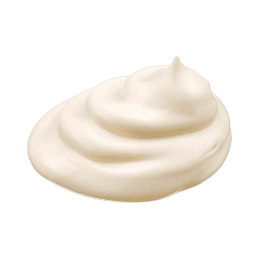 Texture onctueuse de la sauce blanche halal SAMIA, parfaite pour sublimer vos recettes avec un goût équilibré - HUILE, CONDITIONNEMENT, ÉPICES - NKOSI.