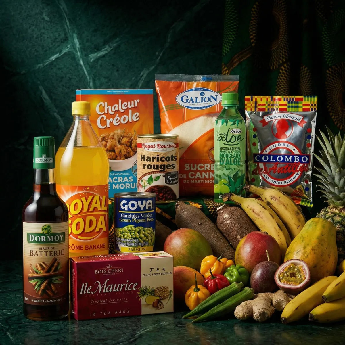 Surtido colorido de productos antillanos: especias Colombo, frutas exóticas, bebidas locales.