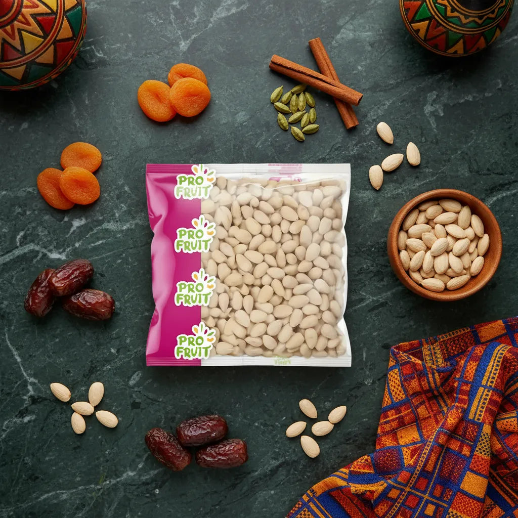 Sachet d'amandes blanchies entières PROFRUIT entouré de fruits secs et épices sur table. Produit naturel pour cuisine et en-cas sains.