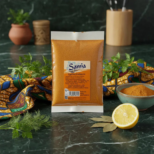Épice poisson Samia en sachet 125g posée sur table avec herbes fraîches et citron, parfaite pour cuisine africaine et orientale.