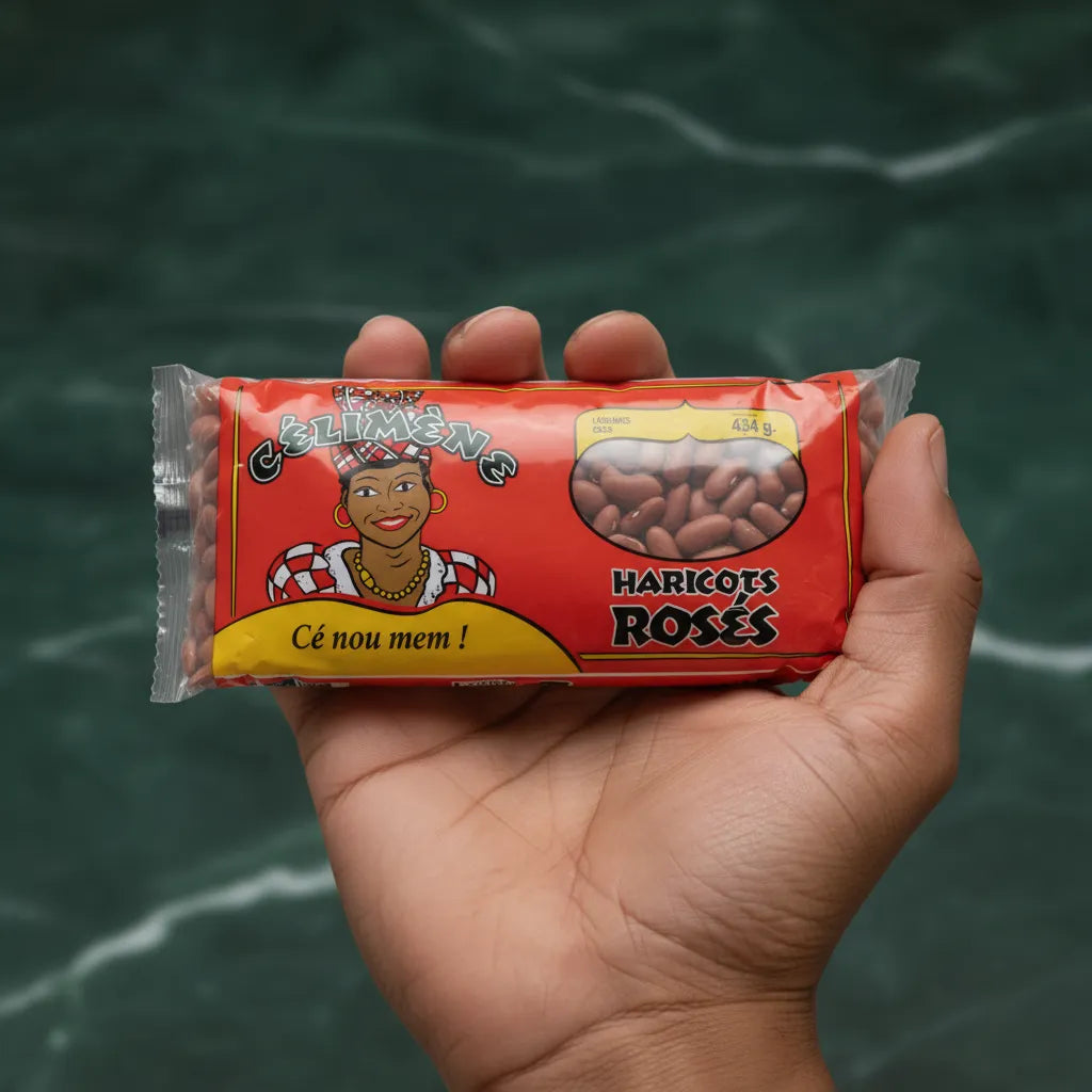 Haricots rosés Célimène - Légumineuses polyvalentes en sachet de 454g tenu à la main, format pratique pour cuisine quotidienne.