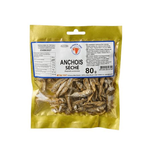 Sachet doré d'anchois séchés "Number One" (80g). Produit de la mer asiatique, prêt à consommer.