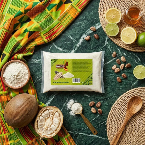 Baobab-Pulver TANTIE 200g im Beutel auf grün marmoriertem Hintergrund, Dekor, Früchte, Zitrone, Honig.