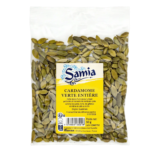 Packet of whole green cardamom SAMIA. Green seeds visible through the packaging.