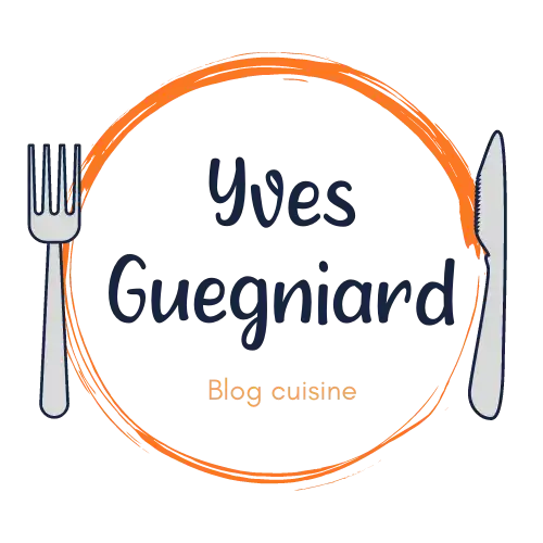 Un logo circulaire comprenant une fourchette et un couteau, avec le texte »Hôtes Gueulard« et »Blog culinaire« à l'intérieur d'un cercle orange.