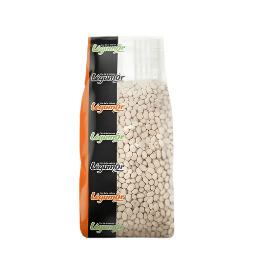 1-kg-Packung LEGUMOR weiße Bohnen. Transparenter Beutel, der die Bohnen sichtbar macht.