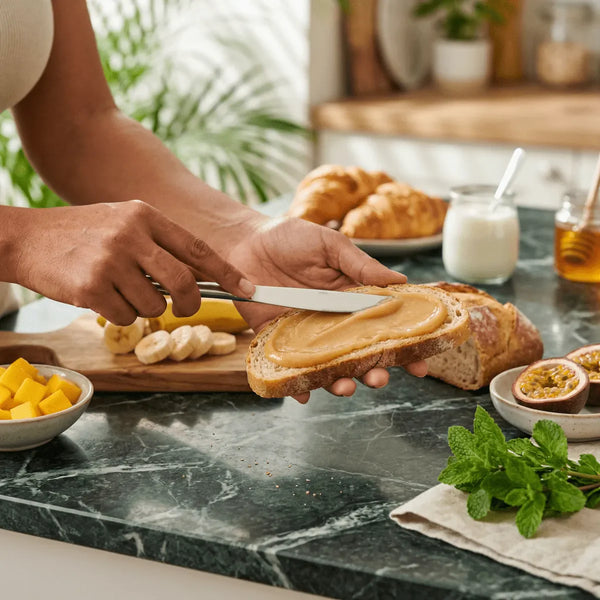 Slice of bread topped with M'AMOUR banana jam, 325g.