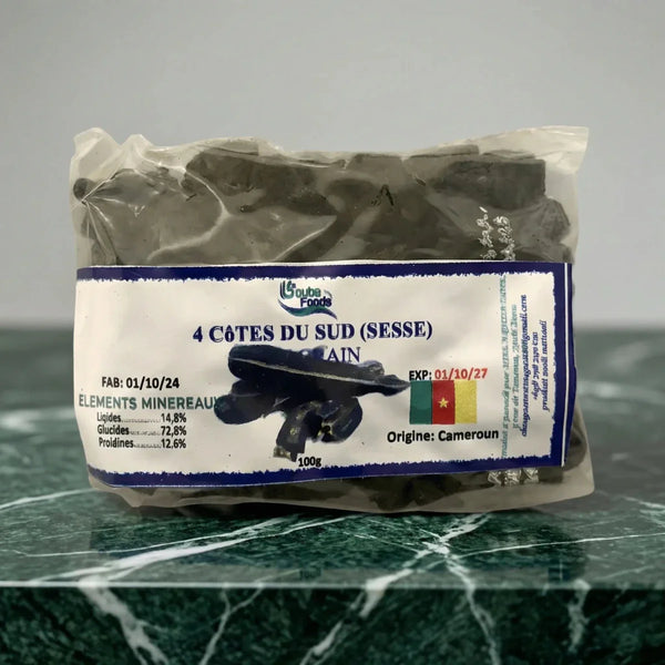 Sachet de 4 Côtés du Sud (Essèssè) de la marque Soube Foods sur un plan de travail marbré.
