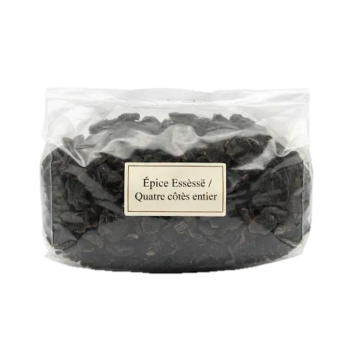 Épice Essèssè - Quatre côtés en graines entières dans un sachet transparent, idéale pour relever les plats avec une touche aromatique unique.