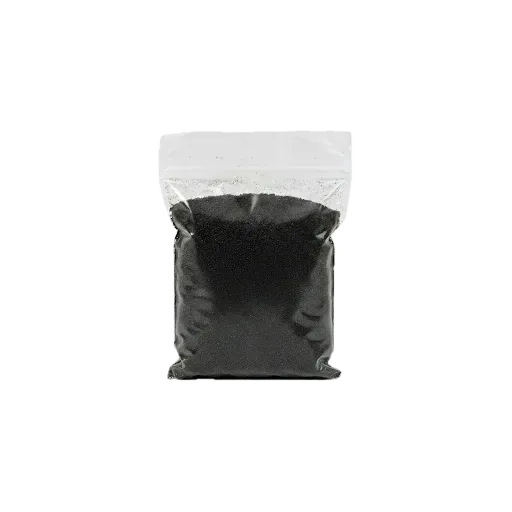 Épice Mbongo moulu en sachet transparent sans étiquette, idéale pour assaisonner les plats camerounais avec une saveur unique et intense.