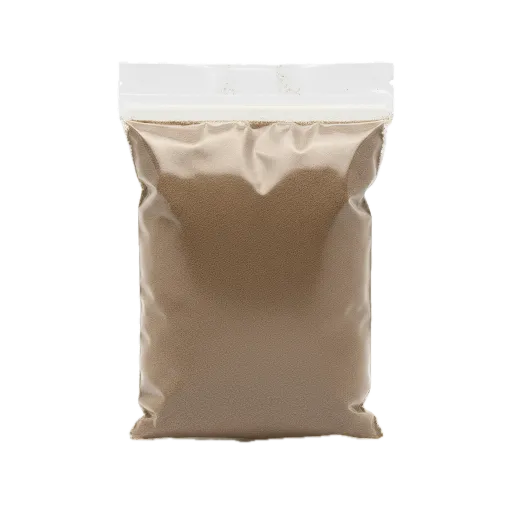 Sachet de Soumbara en poudre non étiqueté, épice ouest-africaine riche en umami, idéale pour la cuisine traditionnelle et moderne.