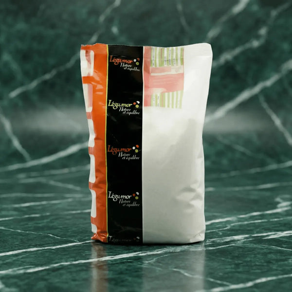 Farine de riz blanche de Legumor, emballage avec logos de la marque.