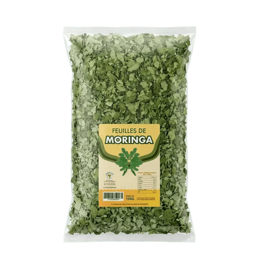 NUMBER ONE Moringabladeren in een transparant zakje. Close-up beelden, gedroogde bladeren.