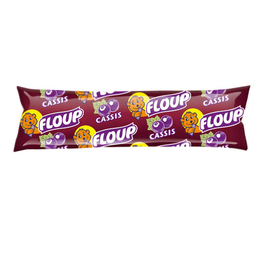 Floup Cassis - glace à l'eau au cassis, emballage coloré avec illustrations fruitées, idéale pour une pause sucrée pratique.