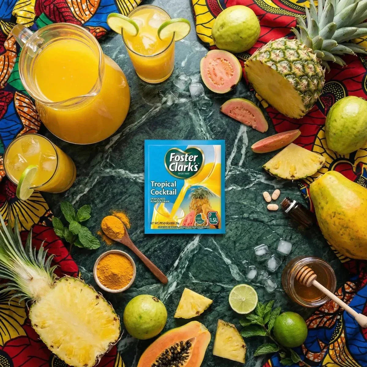 FOSTER CLARKS jugo en polvo tropical, frutas frescas (piña, guayaba, papaya, lima).
