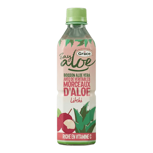 Grace Say Aloe-Getränk mit Litschi, in transparenter Flasche. Abbildung der Frucht.