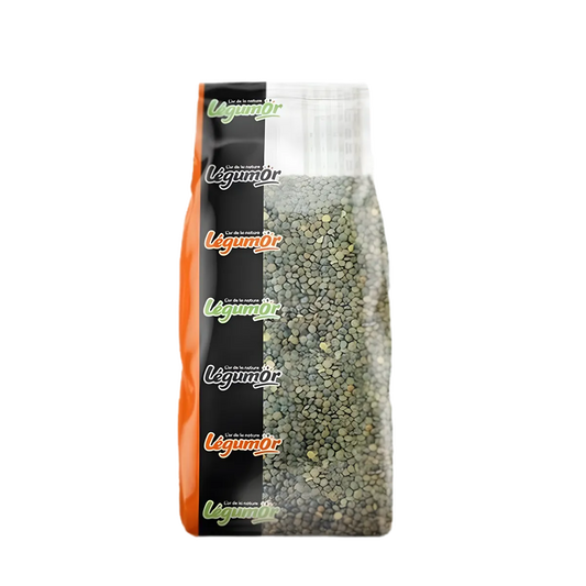 Lentilles vertes LEGUMOR en sachet transparent avec bande noire et logo coloré, parfaites pour une cuisine saine et savoureuse.