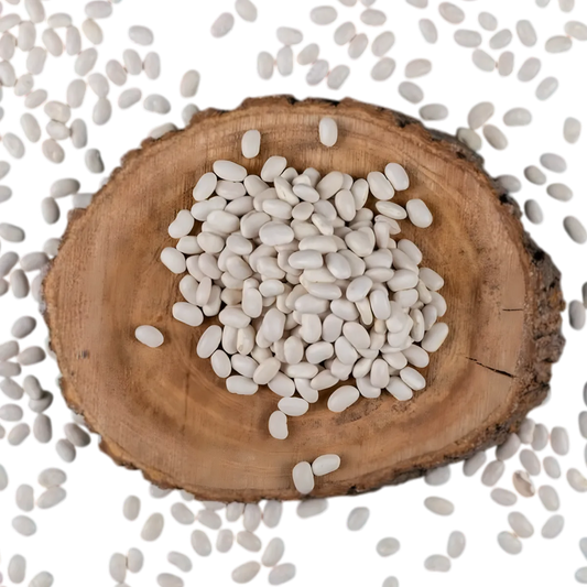 Lingots LEGUMOR - Haricots blancs secs présentés sur une planche en bois, parfaits pour recettes savoureuses et cuisine maison.