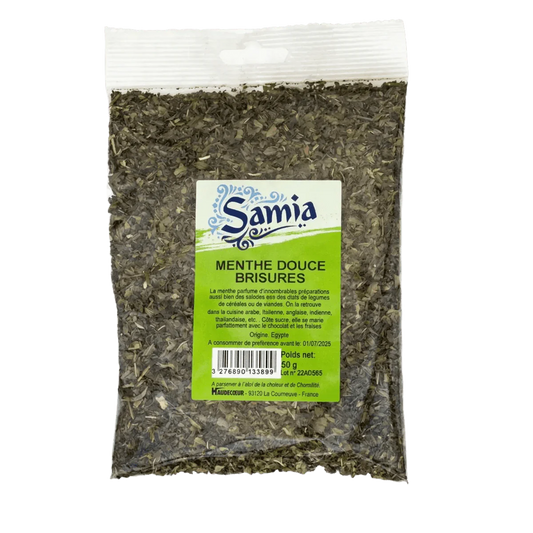 Sachet Samia de menthe douce brisure, 50 grammes. Gros plan sur le produit emballé.