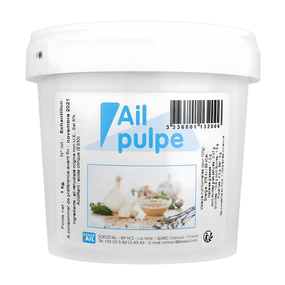 Pot de pulpe d'ail SOKOD'AIL 1 kg avec étiquette blanche, idéal pour les recettes salées et les préparations culinaires - ÉPICERIE SALÉE - NKOSI.