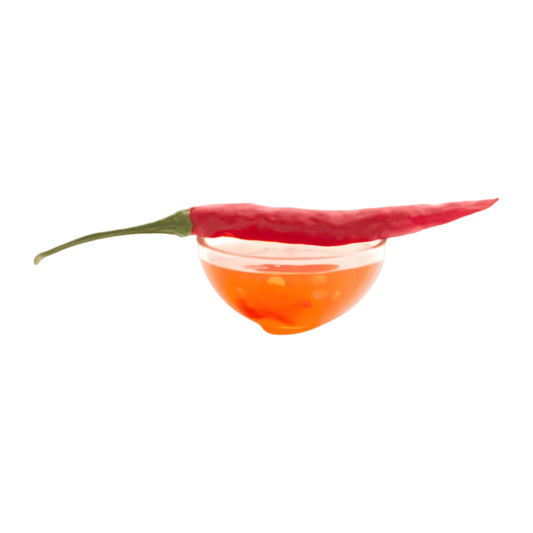 Bol transparent contenant de l'huile pimentée avec un piment rouge entier, ingrédient épicé pour sauces et recettes de l'épicerie salée NKOSI.