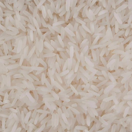 Gros plan sur le Riz Thai Parfumé LOTUS à grain long, texture légère idéale pour plats asiatiques et recettes en sauce.