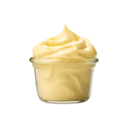 Mayonnaise halal SAMIA onctueuse servie dans une verrine en verre, idéale pour accompagner vos plats dans l'épicerie salée.