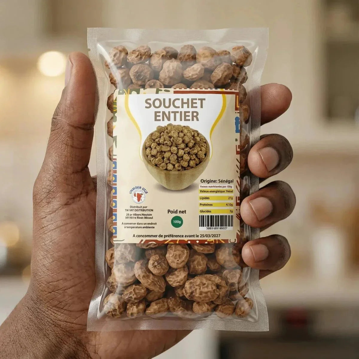 Whole tiger nut by NUMBER ONE, presented in a transparent bag.