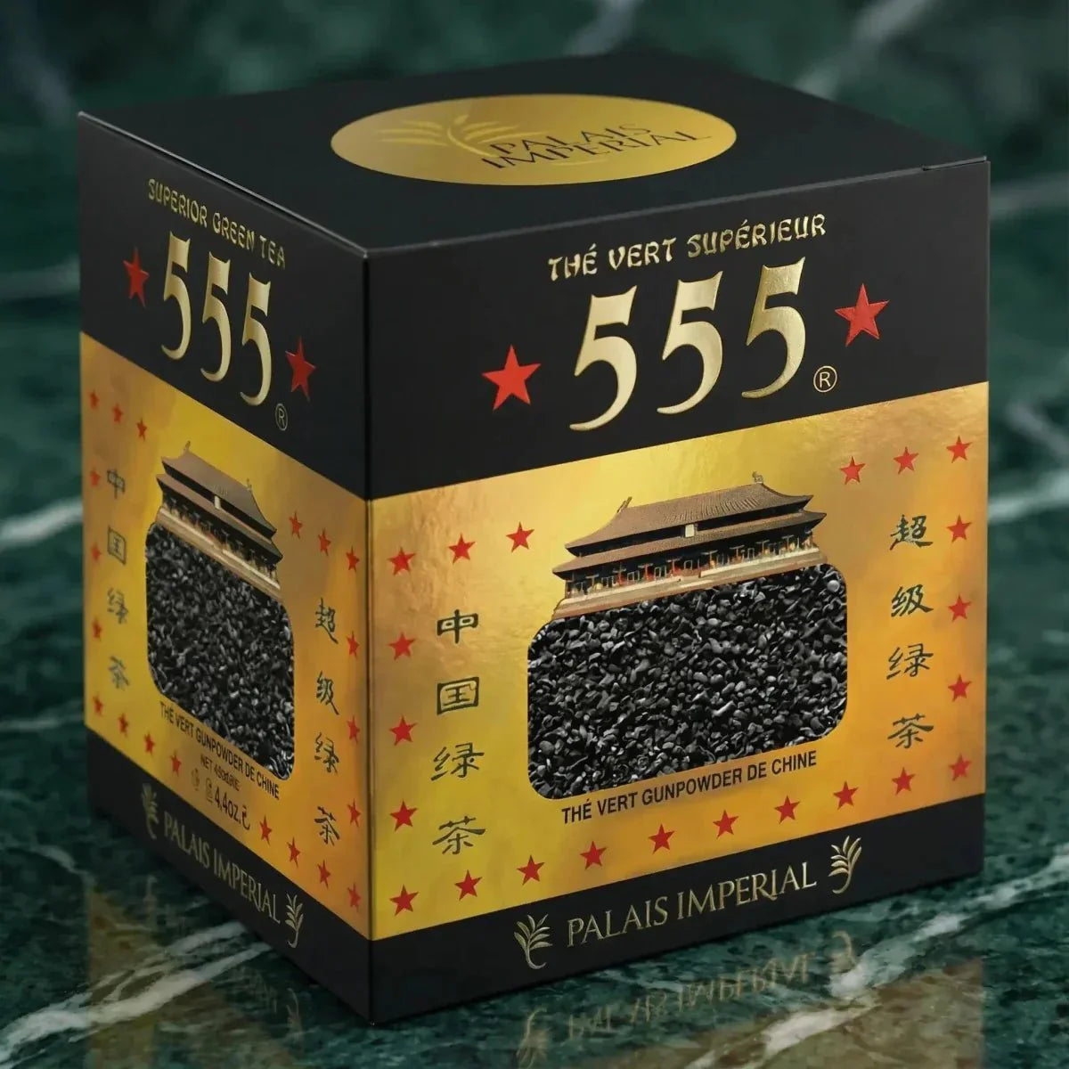 Tè verde 555 di Palais Imperial, presentato in una confezione nera.